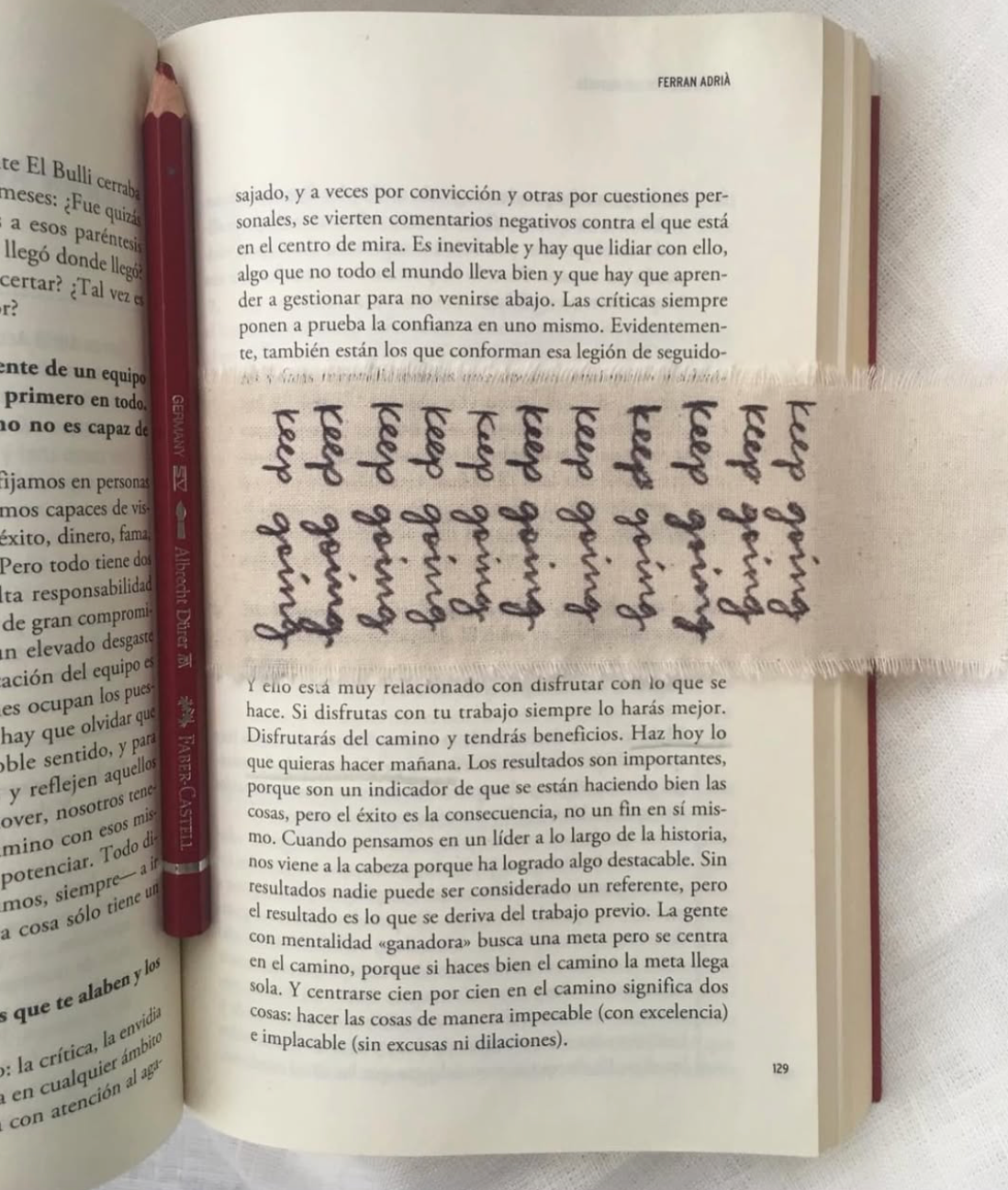 MARCAPÁGINAS REVELADO ALGODÓN TEXTO